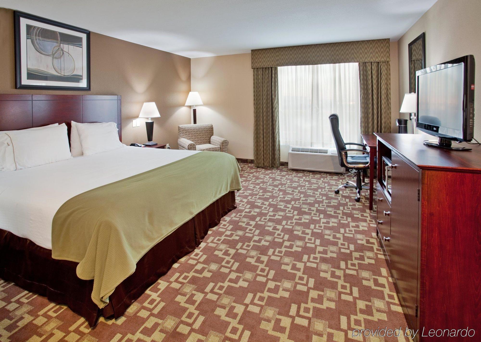 Holiday Inn Express Hotel & Suites St. Charles By Ihg Saint Charles Quarto foto